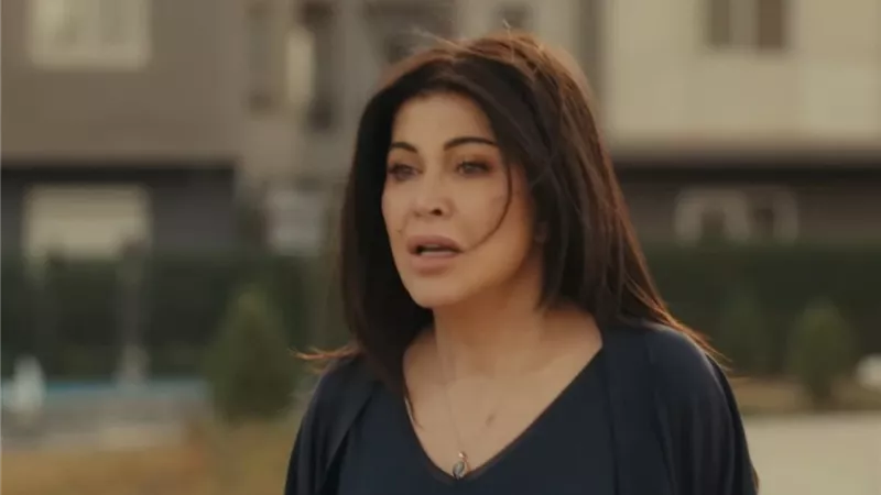 جومانا مراد تكتب معاناتها في مذكرة مؤثرة في الحلقة 7 من مسلسل 