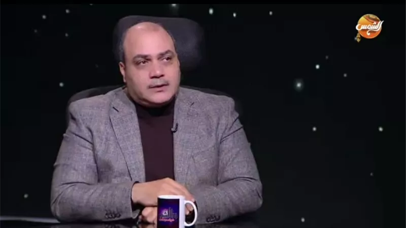 محمد الباز: لميس الحديدي أفضل مهنيًا من عمرو أديب.. ومحمد صلاح أسطورة نخشى عليها