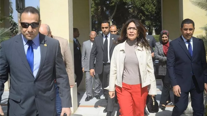 وزيرة الثقافة تتفقد دار الأوبرا وتوجه بخطة عاجلة لتطوير المسارح وتحديث الخدمات