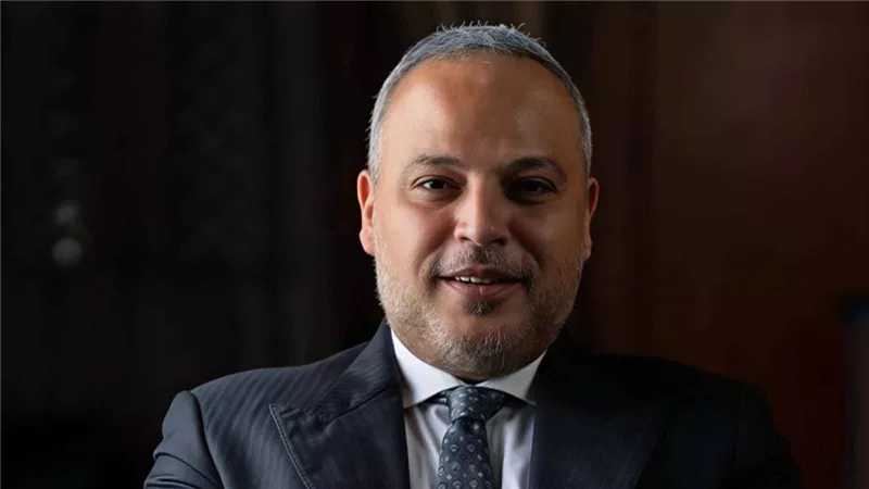 منع ظهور تامر عبد المنعم وإحالته للتحقيق بقرار رسمي من نقابة الإعلاميين