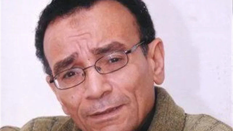 عبد الحكيم درويش يستغيث: 