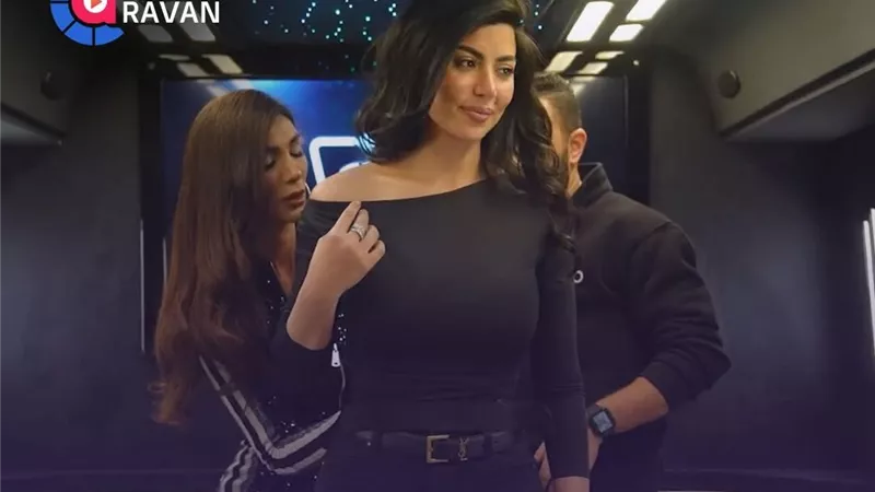 رامز جلال لكارولين عزمي في 