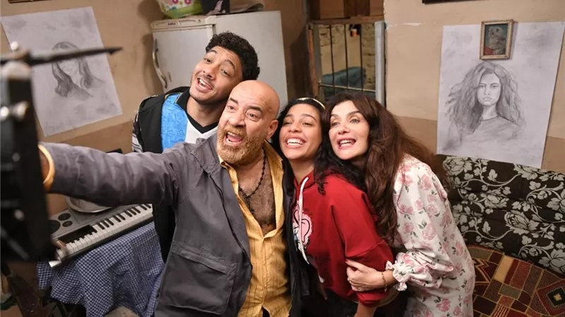 كواليس كوميدية تجمع محمد سعد وغادة عادل في فيلم 