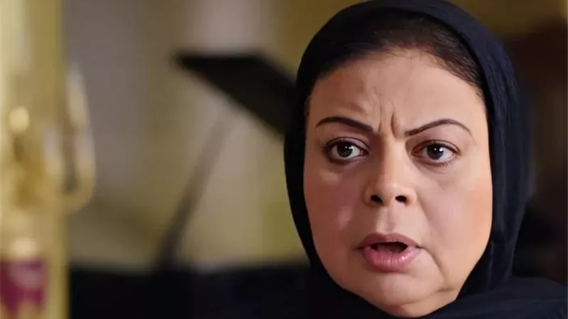 الفقي يشيد بماجدة زكي: كل ظهور لها على الشاشة لحظة درامية لا تُنسى