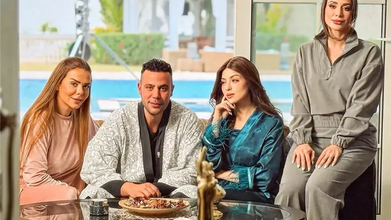 خالد منتصر يهاجم محمد إمام بسبب 