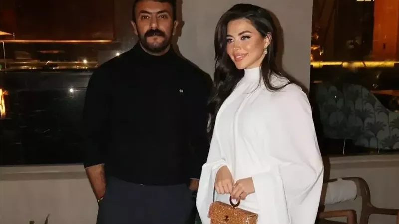 والد أحمد العوضي يكشف مفاجأة عن زواج ابنه من يارا السكري