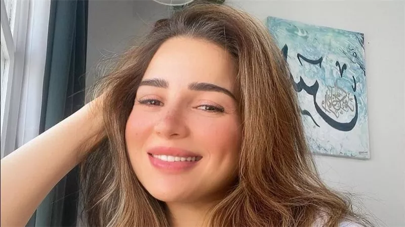 أسرار صادمة عن مي عز الدين أخفتها عن جمهورها لمدة 25 عامًا