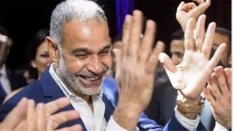 «محمود البزاوي يعلق على قرار الغلق المبكر: لما تخش الفرح 8:30 وتحاول توجب في آخر نص ساعة»
