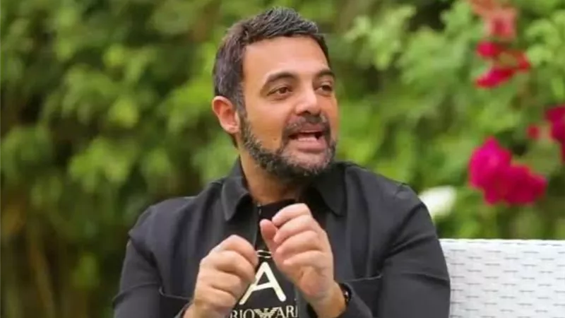 بعد الهجوم عليه.. عمرو محمو ياسين يدافع عن محمد صلاح بسبب تصريحه 
