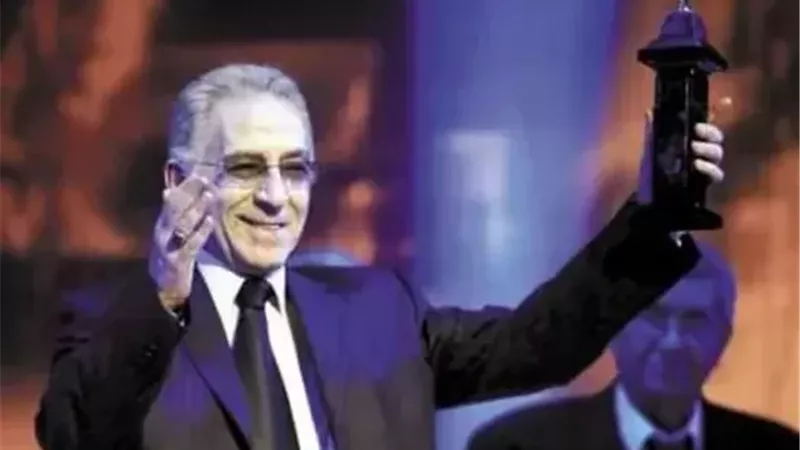 احتفالية لتكريم اسم علي عبد الخالق بعرض 