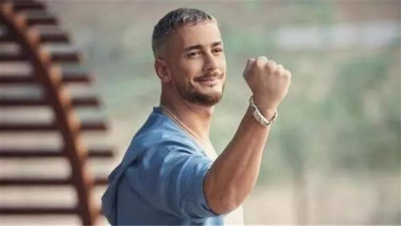 براءة لورا بريول من تهمة ابتزاز سعد لمجرد.. وإدانة 5 متهمين في القضية قضت المحكمة الجنائية في باريس