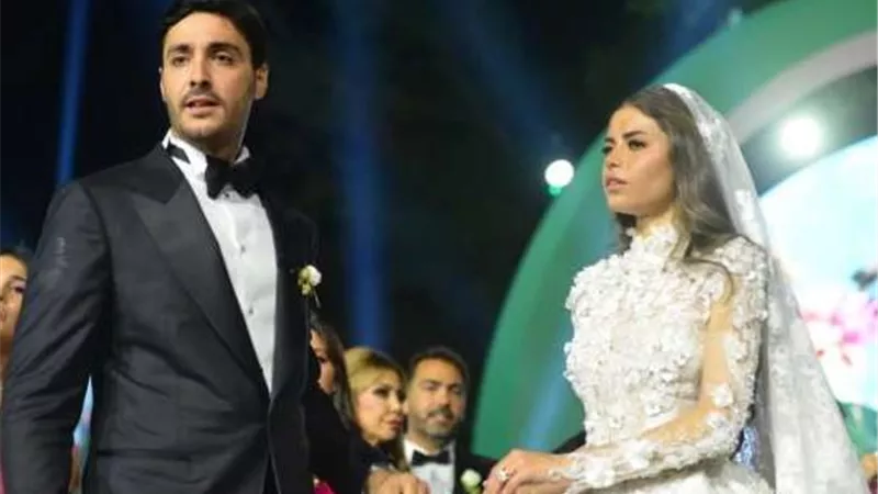 بحضور كريم عبدالعزيز ومحمد رمضان.. نجوم الفن في حفل زفاف ابنة المنتج محمد السعدي