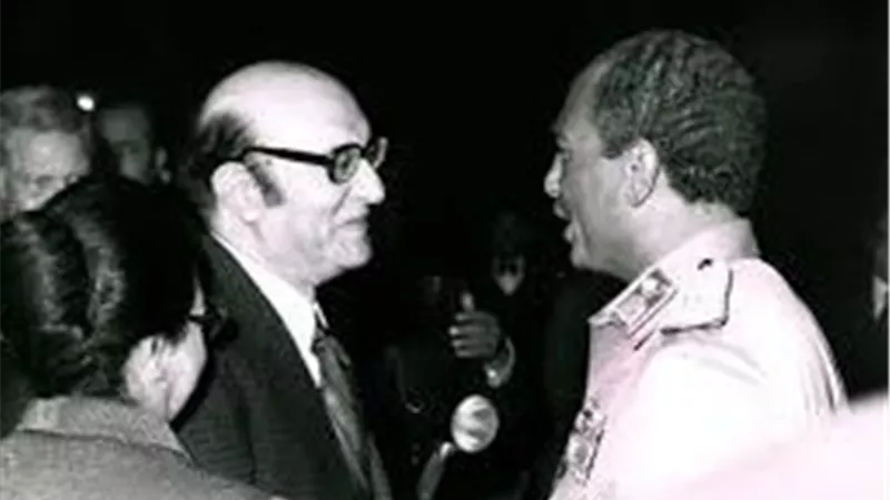 نجل الموسيقار محمد عبد الوهاب يكشف لأول مرة  عن كواليس تغيير النشيد الوطني 