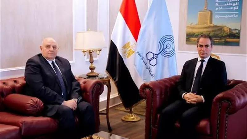 تكليف عبد الرحمن البسيوني رئيسًا للإذاعة المصرية.. والمسلماني يؤكد: مرحلة جديدة من التطوير وإطلاق برنامج 