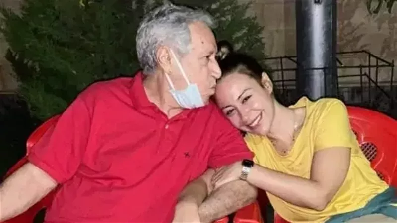 منة شلبي تستقبل عزاء والدها بمسجد المشير طنطاوي.. اليوم