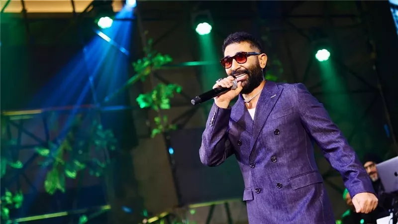 أحمد سعد يشعل أجواء حفل ضخم بالقاهرة بحضور جماهيري مكثف