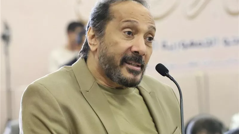 شكله اتغير بسبب ضياء العوضي.. علي الحجار كشف سر عنه ومش هتصدق قال إيه على بنته 