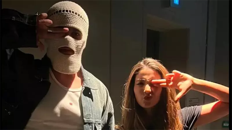لي لي أحمد حلمي تخطف الأنظار بصورة مع مغني الراب تووليت وتثير تفاعل الجمهور