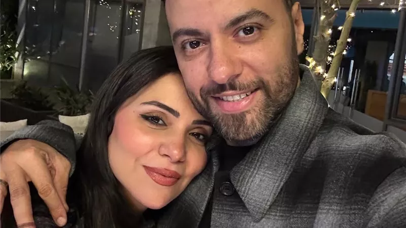 بعد تعافيه من وعكة صحية شديدة.. ياسمين طارق زوجة الملحن مدين توجه له رسالة دعم وحب 