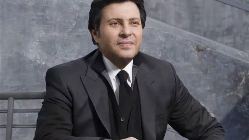 لحظة وصول جثمان هاني شاكر إلى مطار القاهرة
