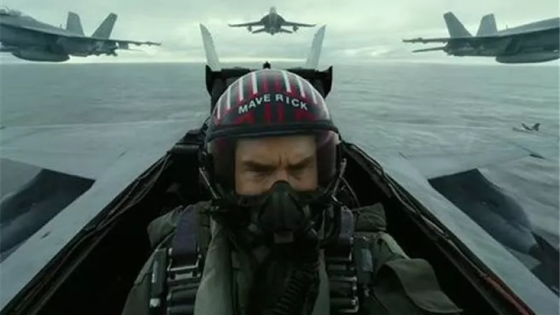 Top Gun يعود إلى السينمات بعد 40 عامًا بفيديو خاص