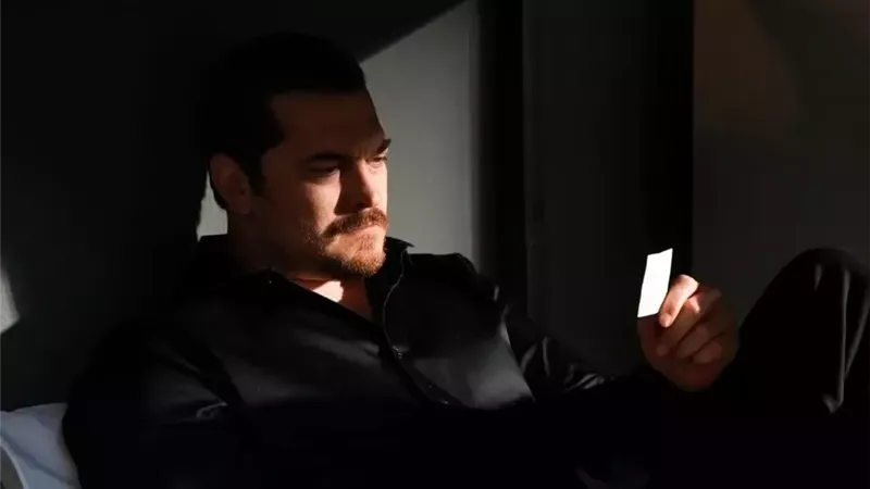 ملخص أحداث مسلسل حلم أشرف الحلقة 43.. مقتل يشار يقود أشرف إلى السجن