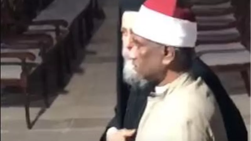 جمع كل الأديان على حبه.. معزيين من مختلف الأديان والجنسيات في عزاء هاني شاكر