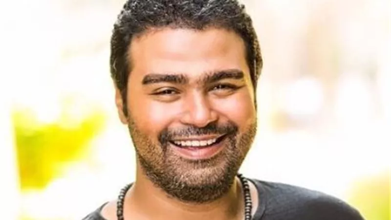 إسلام إبراهيم يكشف عن سر لا يعرفه أحد عن الفنان محمد جمعة