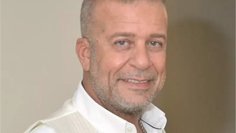 من 