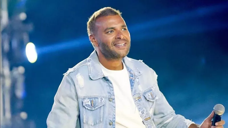 حضور جماهيري ضخم لحفل رامي صبري بالمعادي