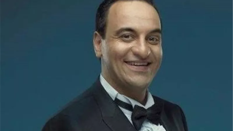 هشام إسماعيل: 