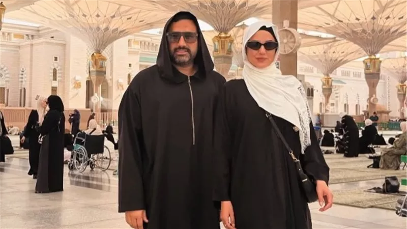 درة بالحجاب ولمياء عبد الحميد تبكي تأثرًا.. مشاهير يؤدون فريضة الحج هذا العام