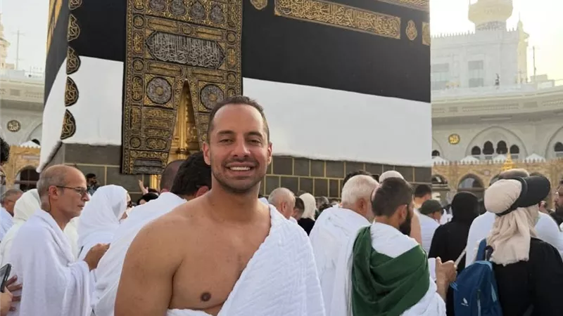 بـ 