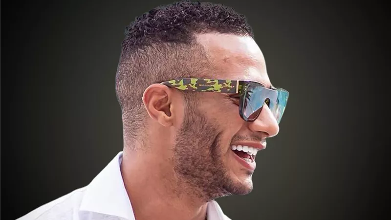 وزنها 24 كيلو.. محمد رمضان يتلقى هدية جديدة مصنوعة من الذهب 