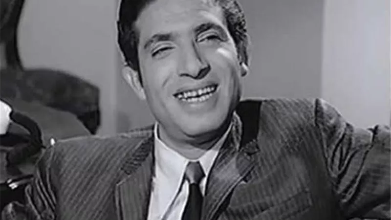 نجله مخرج وحفيدته ممثلة شهيرة.. ما لا تعرفه عن محمد عوض