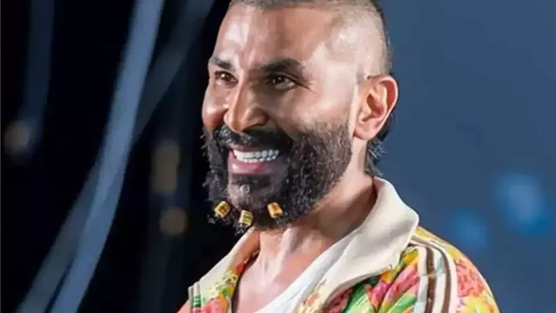أحمد سعد يفاجئ داعية انتقد مظهره برد غير متوقع 