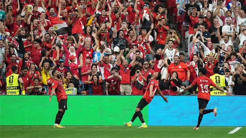 يا حبيبتي يا مصر.. نجوم الفن بحتفلون بفوز منتخب مصر على نيوزيلندا بثلاثية