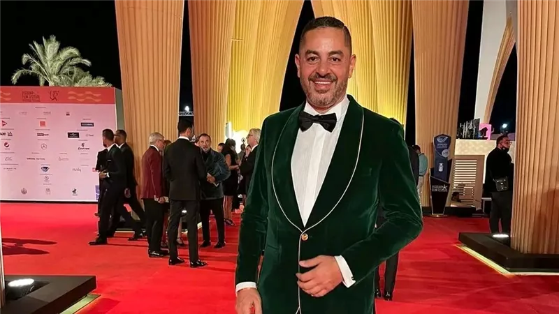 بلاغ ضد منتحل شخصية المخرج أحمد شفيق على مواقع التواصل الاجتماعي
