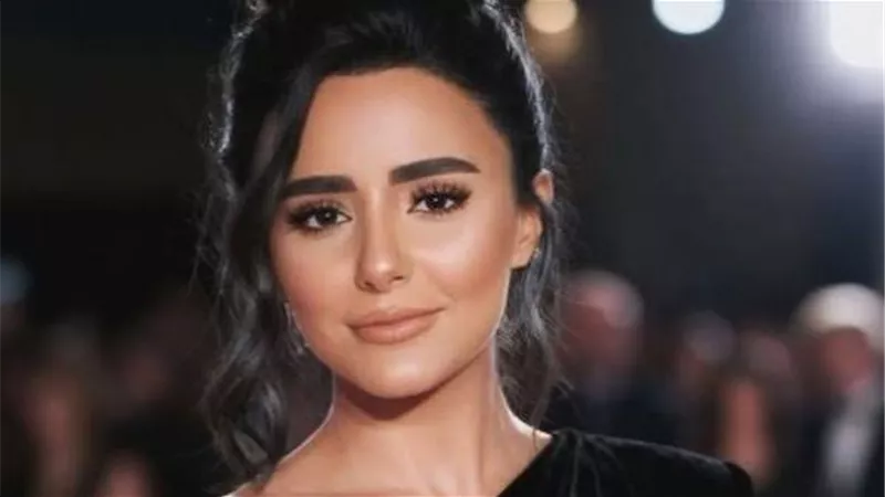 الفنانة إيمان سلامة تعلن وفاة والدها بكلمات مؤثرة