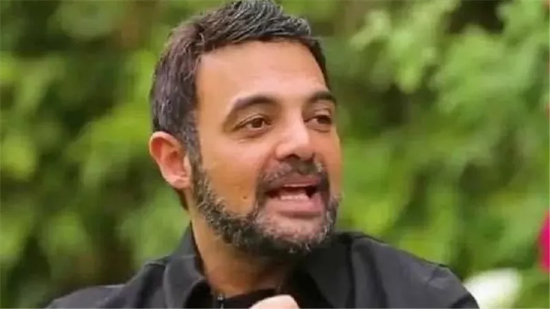 عمرو محمود ياسين يوضح موقفه من الاحتفال بالمنتخب المصري