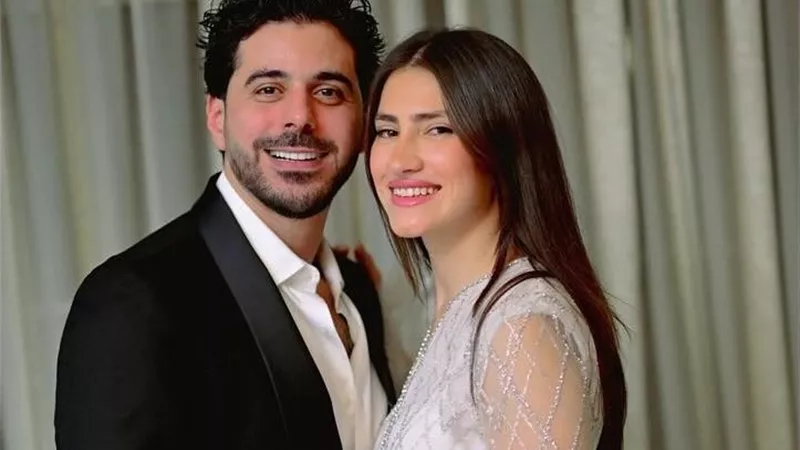   القصة الكاملة.. كيف انتهت خطوبة عمرو عاكف بعد عام و3 أشهر؟ خااص