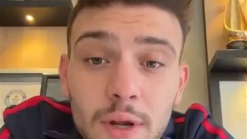 الشامي يرد منفعلا على المنتقدين: مش أي حد يطلع ينتقد الشامي 