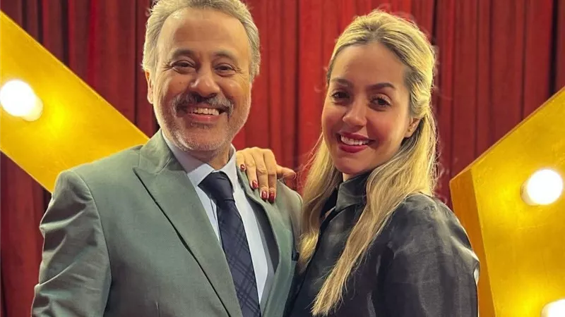 رسالة خاصة من زوجة إيهاب فهمي بعد تولية رئاسة البيت الفني للمسرح 