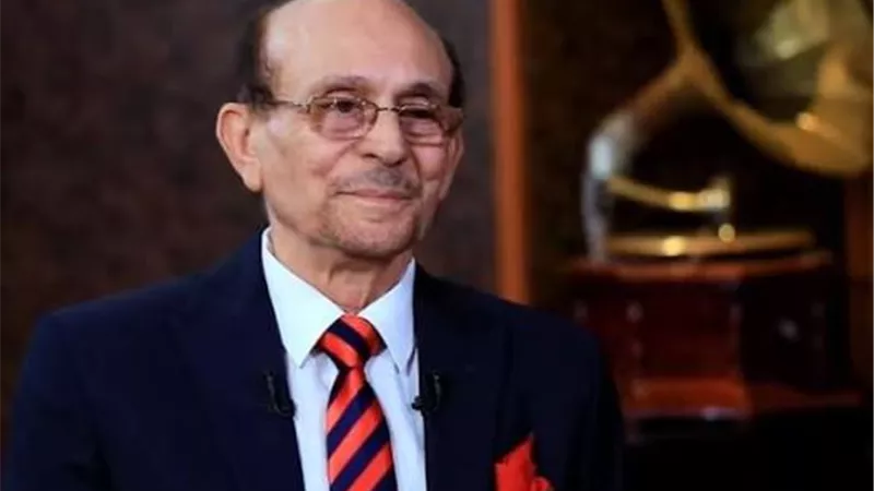 محمد صبحي يفوز بجائزة الدولة التقديرية للفنون لعام 2026