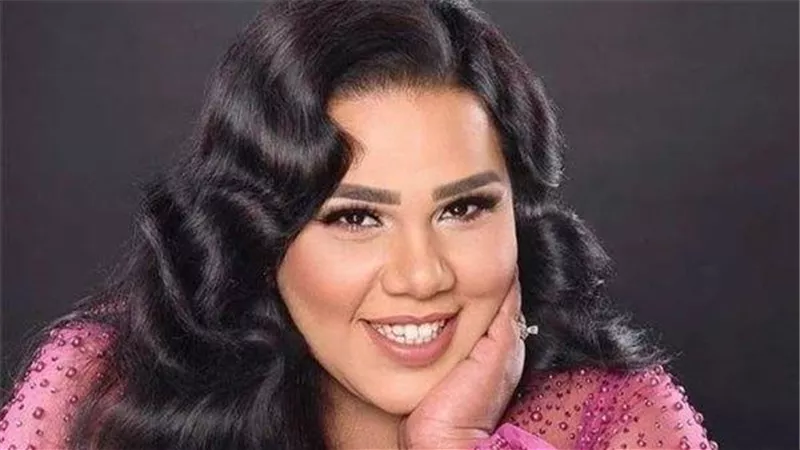 شيماء سيف تدافع عن محمد حماقي بعد الهجوم عليه