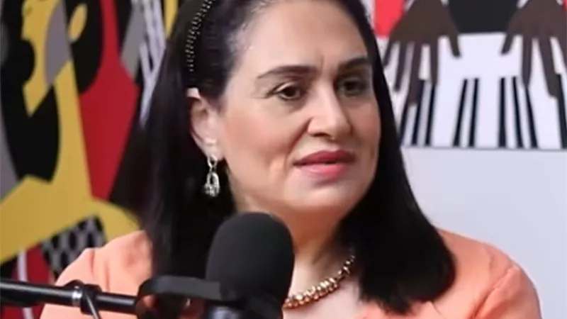 مريم سعيد صالح تكشف كواليس زواج والدها 11 مرة