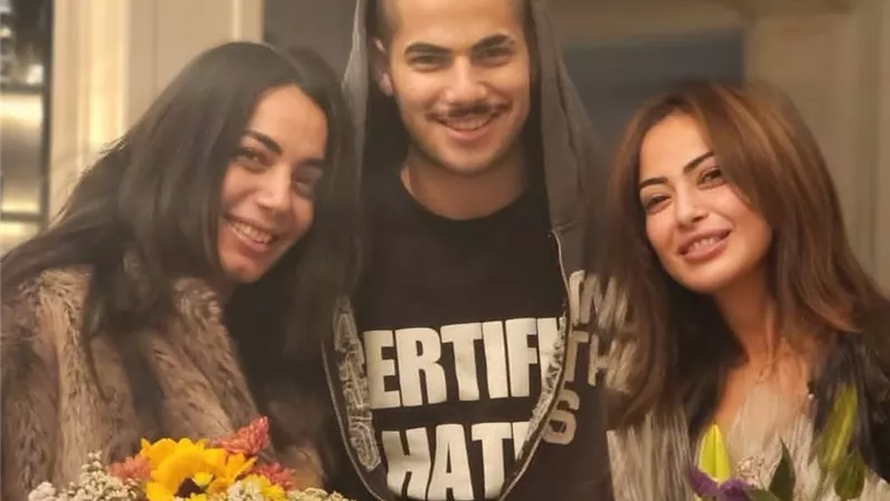 داليا مصطفى تتحدث عن علاقتها بنجلها بعد الانفصال
