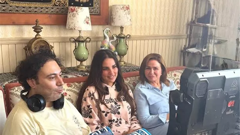 استئناف تصوير مسلسل حين يكتب بعد عودة فريق العمل من الساحل