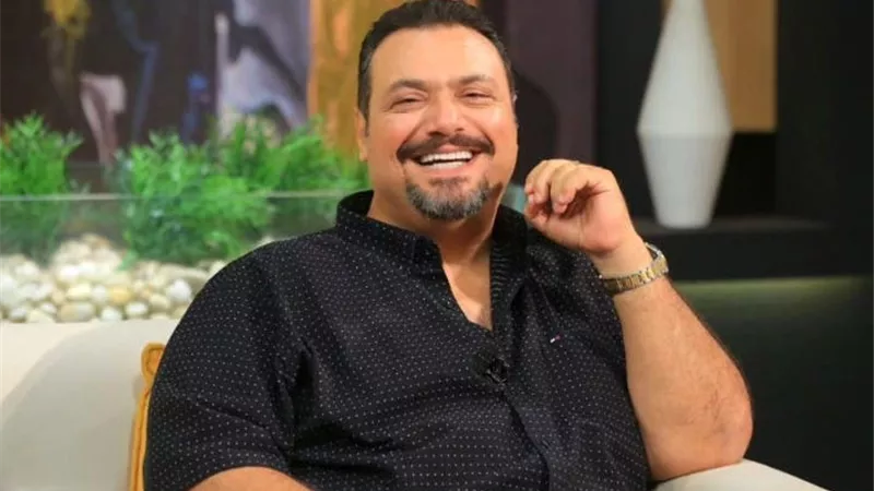 “الدنيا لسه بخير”.. مراد مكرم يشيد بفيديوهات مارك جرجس وتيتا سعاد