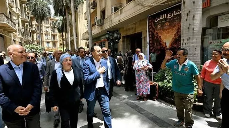 «شارع الفن».. مساحة مفتوحة للإبداع والثقافة التراثية